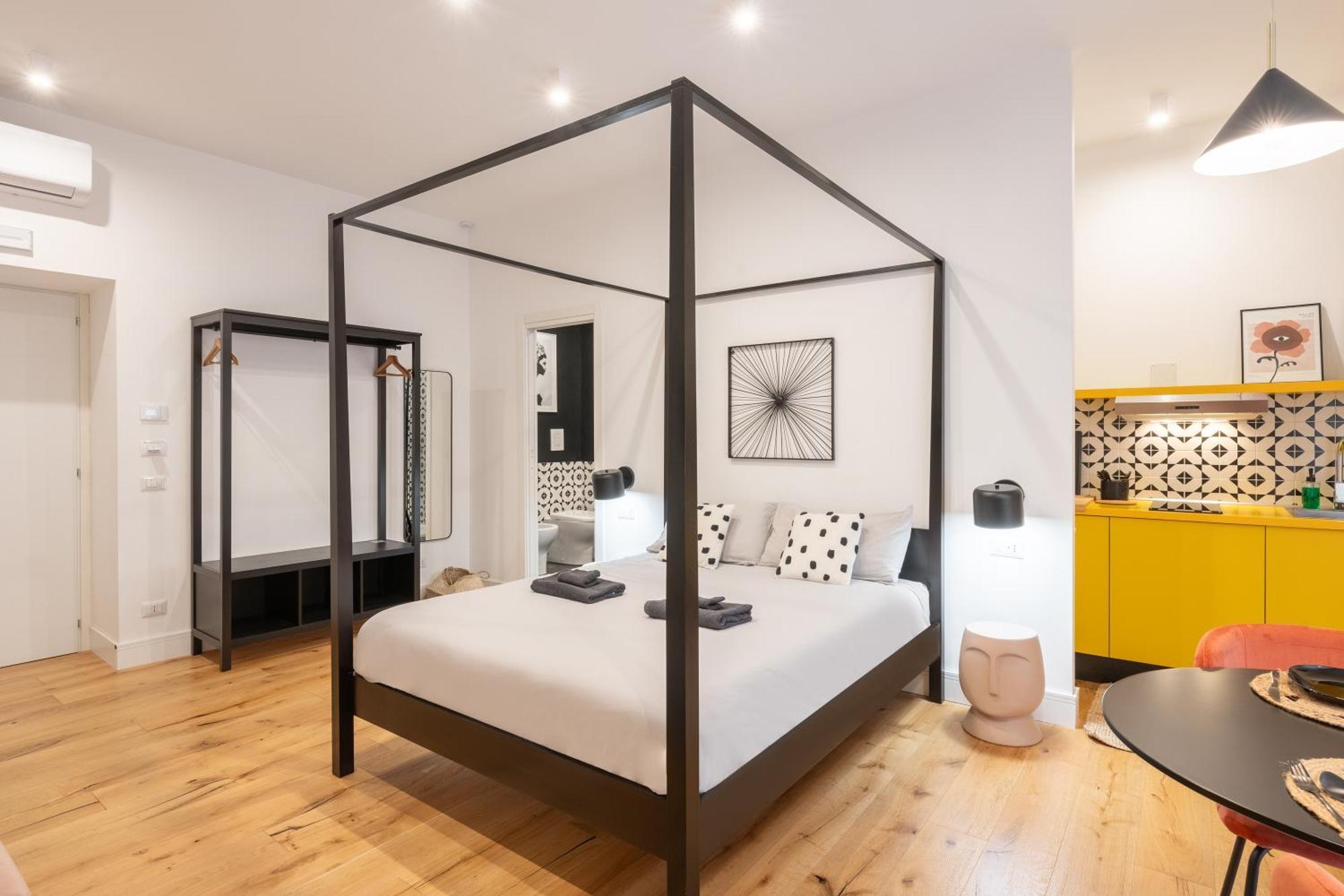The Idyll Boutique Apartment - Suite In Napoli'S Spanish Quarters 외부 사진
