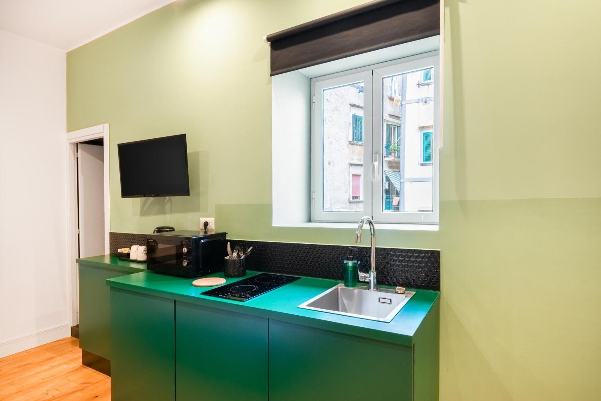 The Idyll Boutique Apartment - Suite In Napoli'S Spanish Quarters 외부 사진